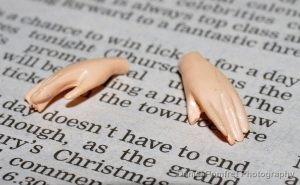 Doll Hands_K521119