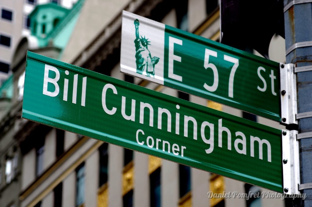Bill Cunningham, Corner, New York, 2019567